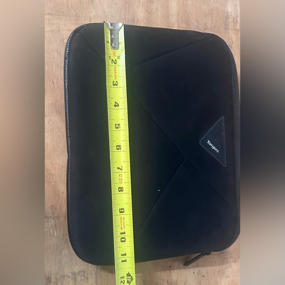 Targus Black Soft Padded Laptop Sleeve with Zip close